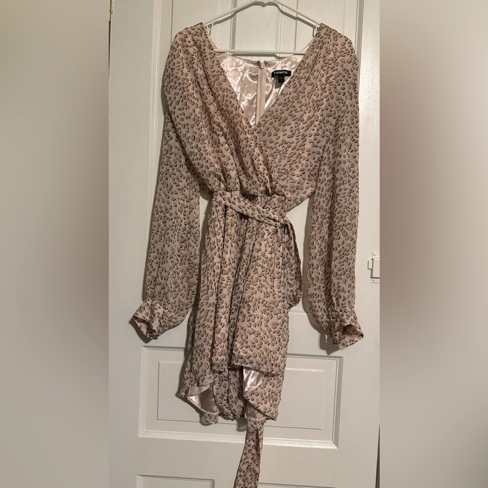 Express long sleeve romper